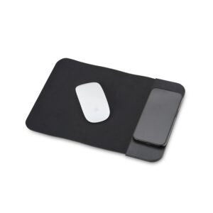 PW019 - Mouse pad com carregamento via indução.